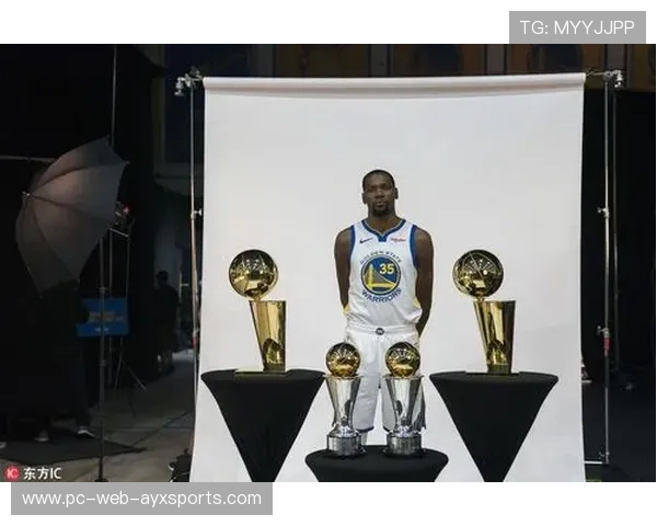 勇士队力求历史三连冠，目标明确，勇士队的记录