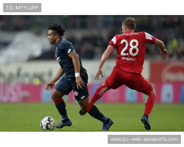 法甲摩纳哥锋线连线默契,攻势显得更致命