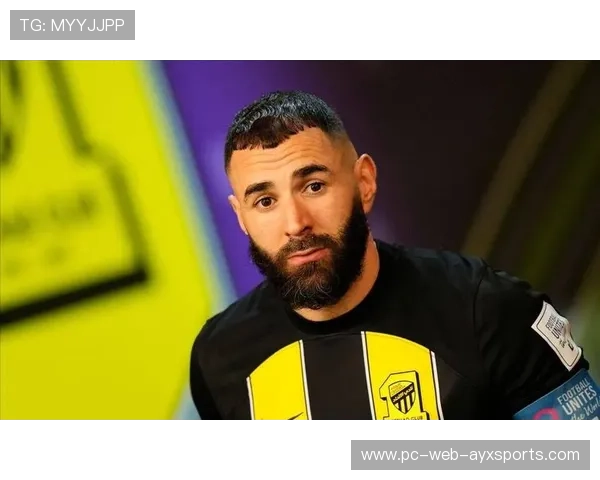 本泽马在沙特新月首场大放异彩，表现非凡